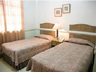 Villa Margarita Hotel Davao Экстерьер фото